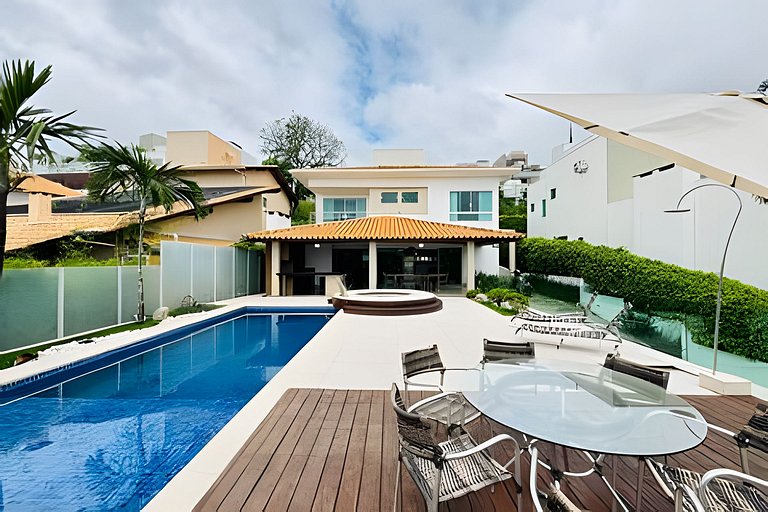 Casa Aconchegante em Escarpas
