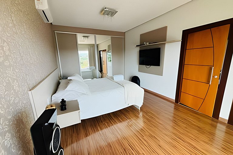 Casa Aconchegante em Escarpas