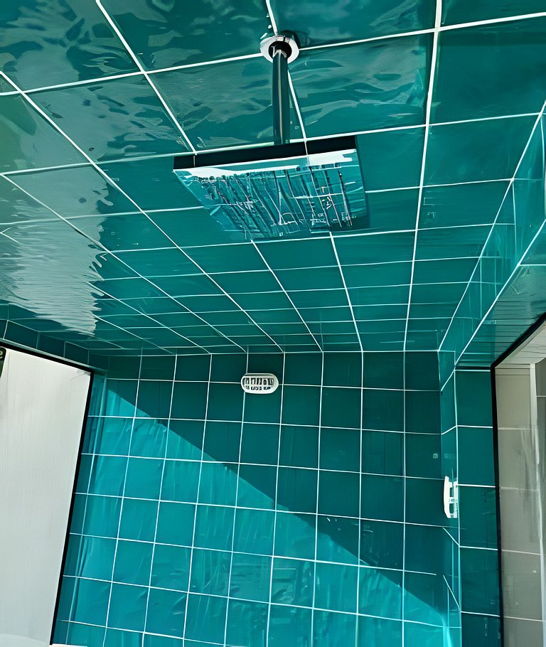 Mansão Full com Hidro • Melhor localização de Escarpas do La