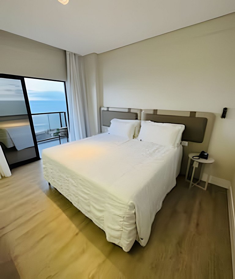 Exclusividade Frente Mar com Hidro e Café da Manhã