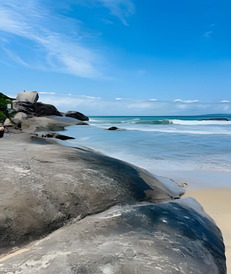 Exclusividade Frente Mar com Hidro e Café da Manhã