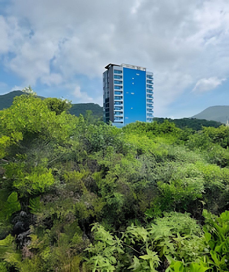Exclusividade Frente Mar com Hidro e Café da Manhã