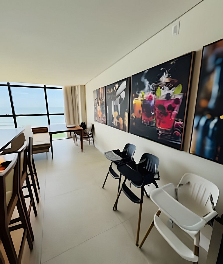 Exclusividade Frente Mar com Hidro e Café da Manhã